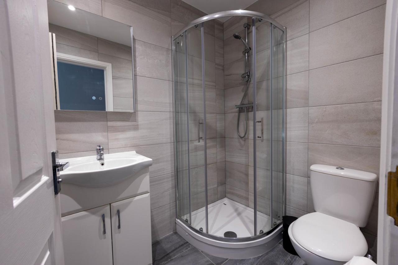 لندن Camden Apartments Next To Market And Tube Station المظهر الخارجي الصورة